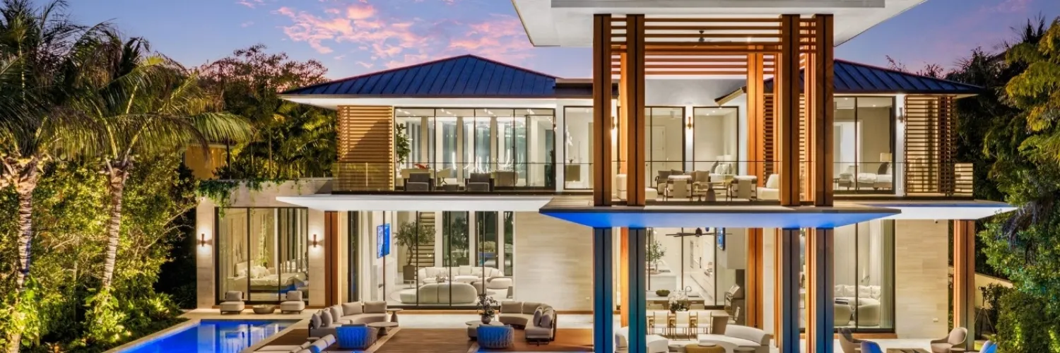 Mansão Zen em Balneário Camboriú com Duas Piscinas por R$ 120 Milhões